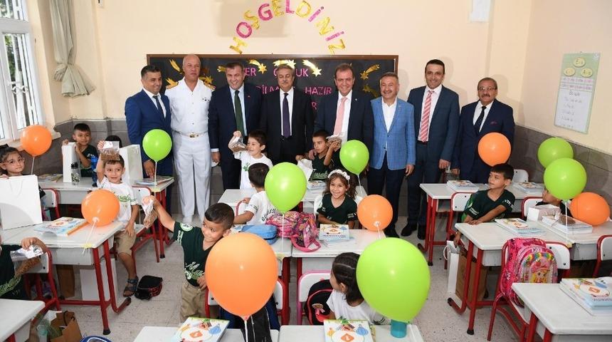 Mersin&rsquo;de ilk ders zili &ccedil;aldı