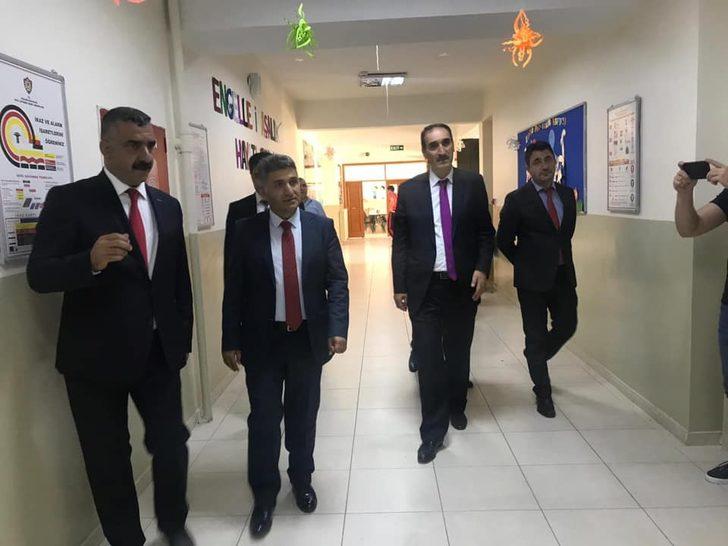 Muş’ta 711 okulda 115 bin 631 öğrenci ders başı yaptı G5