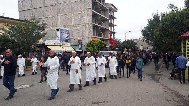 Tuzluca’da Kerbela şehitleri anıldı