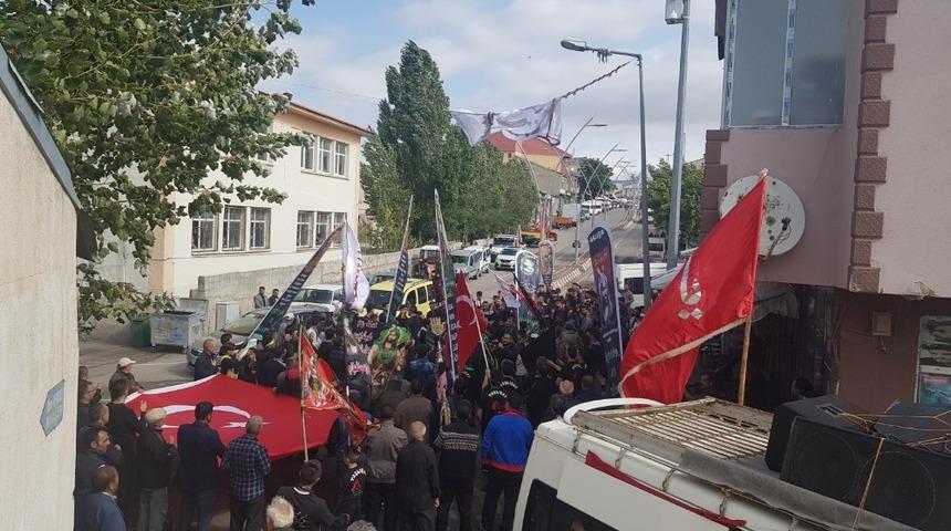 Taşlı&ccedil;ay&rsquo;da Kerbela şehitleri anıldı