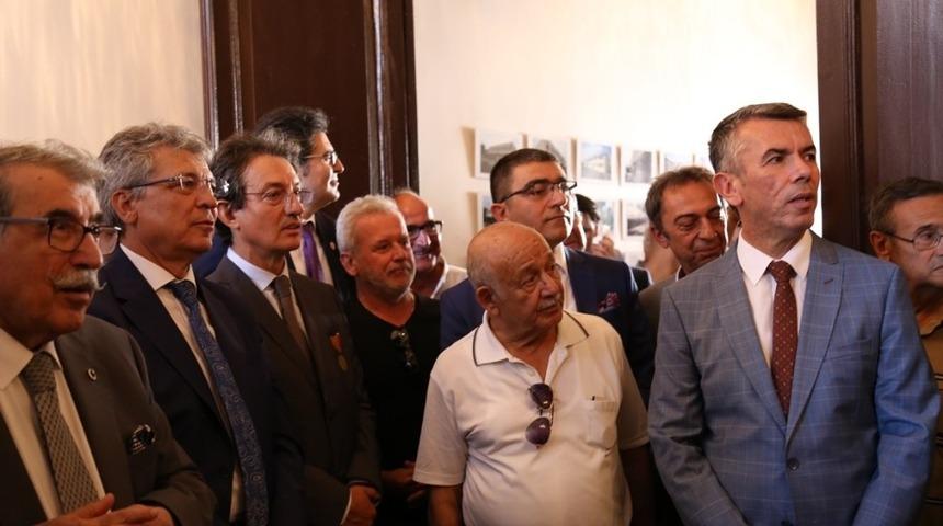 Edremit&rsquo;te Yılmaz Akpınar K&uuml;lt&uuml;r Evi a&ccedil;ıldı