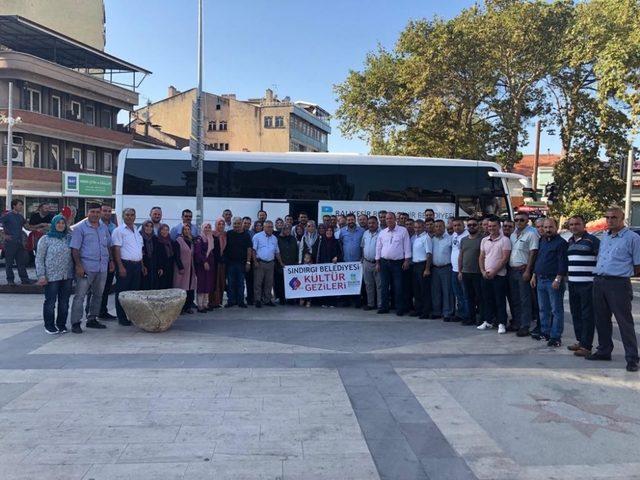 Sındırgılı muhtarlar Karadeniz yolunda 1