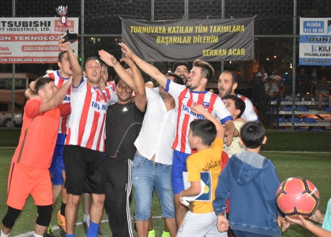 Aliağa&rsquo;da 9 Eyl&uuml;l kupasının sahibi Karakuzu oldu