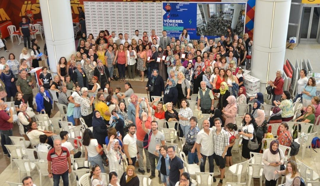 Y&ouml;resel lezzetler yarıştı