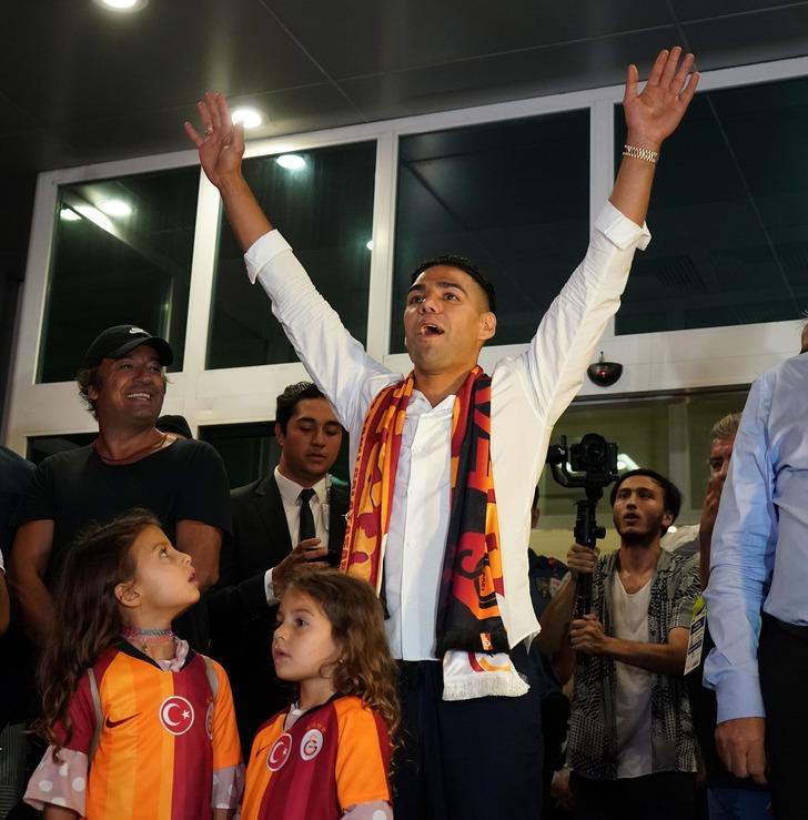 Galatasaray’da Falcao antrenmana çıktı G2