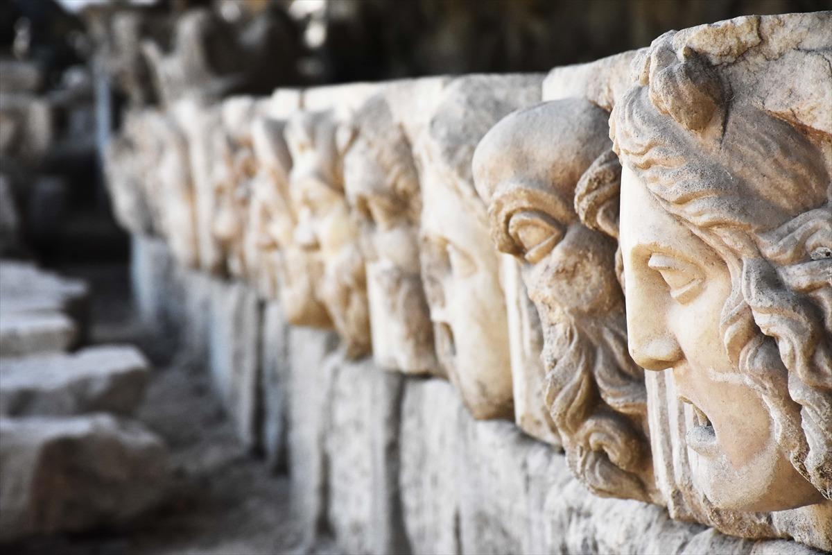 Stratonikeia Antik Kenti'nde ziyaret&ccedil;i sayısı arttı