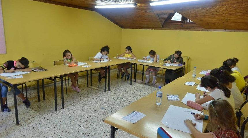 Kocaeli B&uuml;y&uuml;kşehir Konservatuarı yetenek sınavına yoğun ilgi