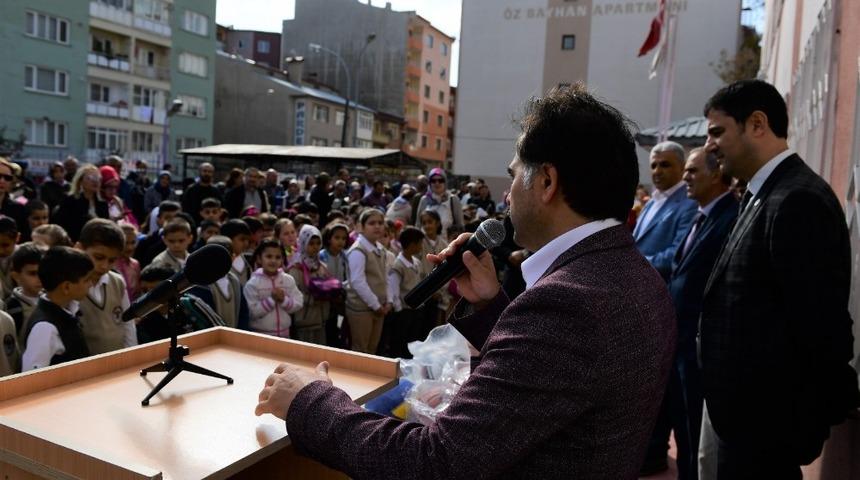 Başkan U&ccedil;ar, başarılı &ouml;ğrencileri kutladı