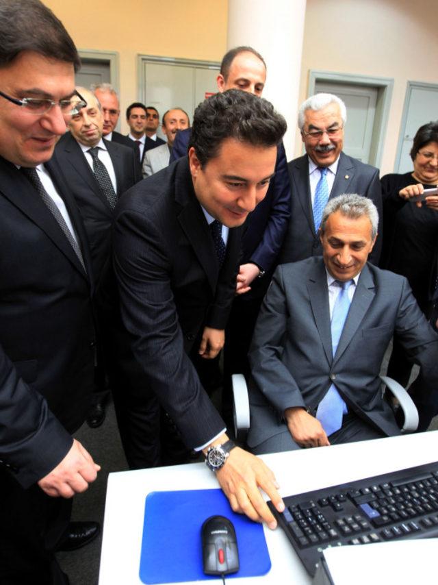 2013 yılında Türkiye'nin IMF'ye yaptığı son borç taksidi ödemesinin talimatını Babacan vermişti.