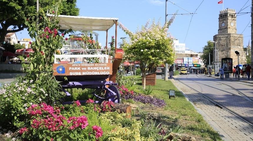 Kullanımdan kaldırılan faytonlar şehir s&uuml;s&uuml; oldu