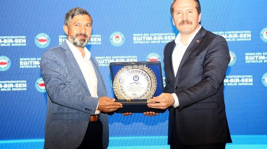 Uçak, Eğitim Bir-Sen ‘14’üncü Türkiye Buluşması’na katıldı