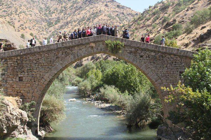 Kültür ve Sanat Politikaları Kurulu üyeleri Şemdinli ’de G1