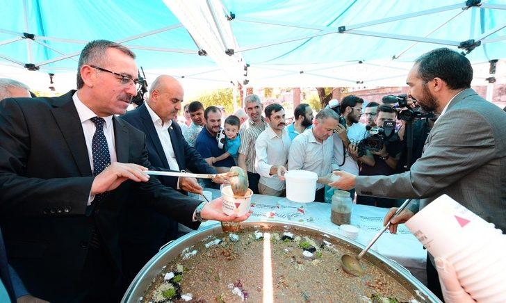 Kahramanmaraş’ta 6 bin kişiye aşure dağıtıldı G1