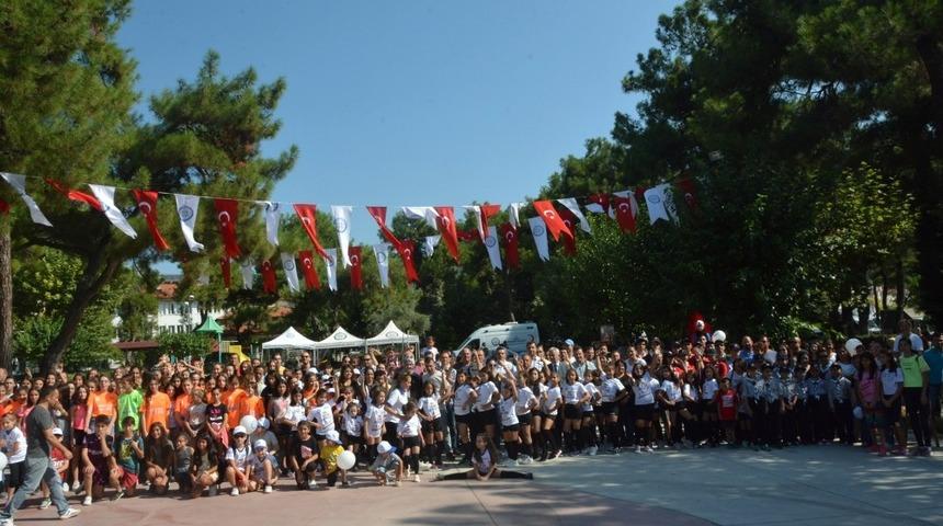 Yaz Spor Kursları kapanış şenliği yapıldı