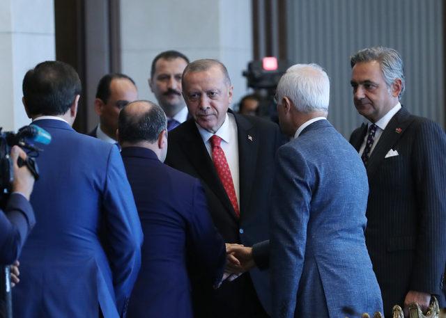 Erdoğan: Terörist gruplara mühimmat gönderilmesi bizleri rahatsız etmektedir
