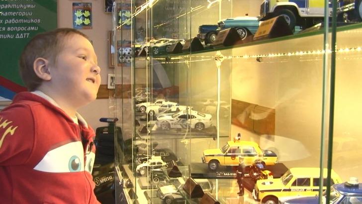 Polis, lösemi hastası çocuğun hayalini gerçekleştirdi G1