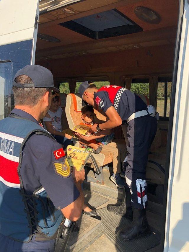 Jandarma köy yollarında denetim yaptı