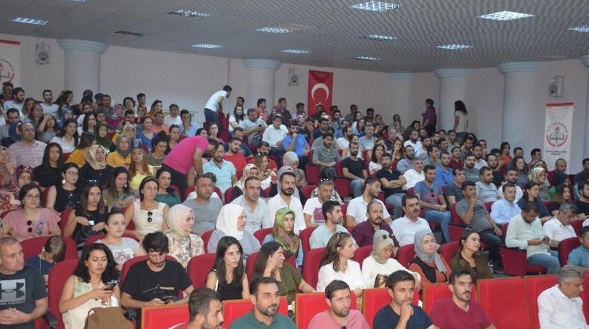 Prof. Dr. Durmuş eğitimcilerle buluştu