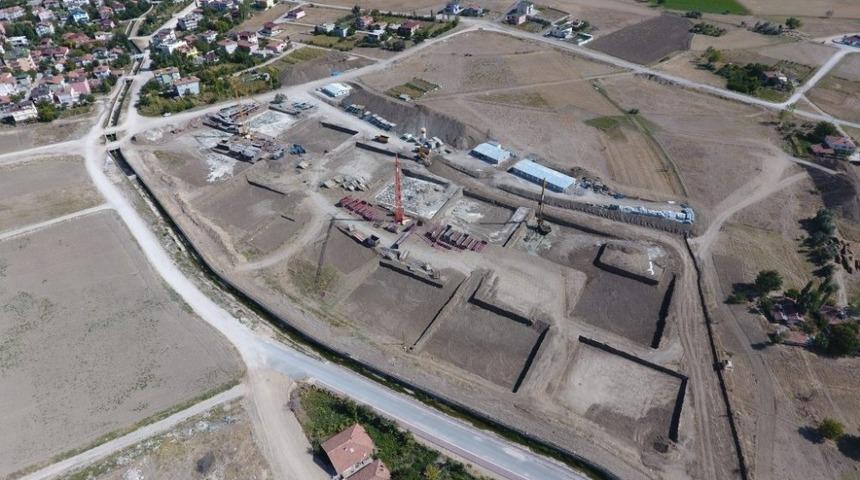 Suluova 4. Etap TOKİ&rsquo;de &ccedil;alışmalar devam ediyor