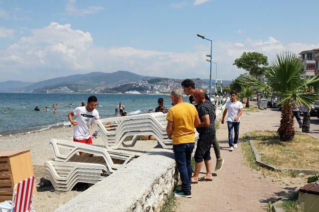 Mudanya ve Büyükşehir zabıtasından kıyı işgâline müdahale