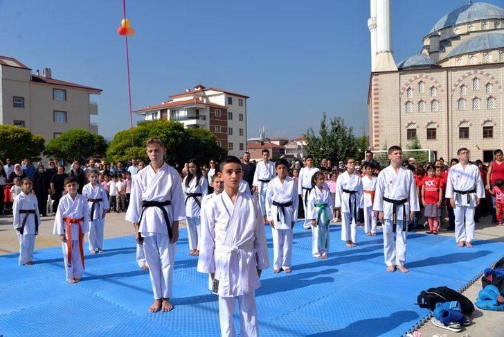 Vali Şentürk, 2019-2020 eğitimine start verdi G4