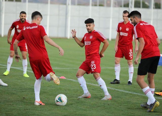 Sivasspor’da Başakşehir hazırlığı sürüyor