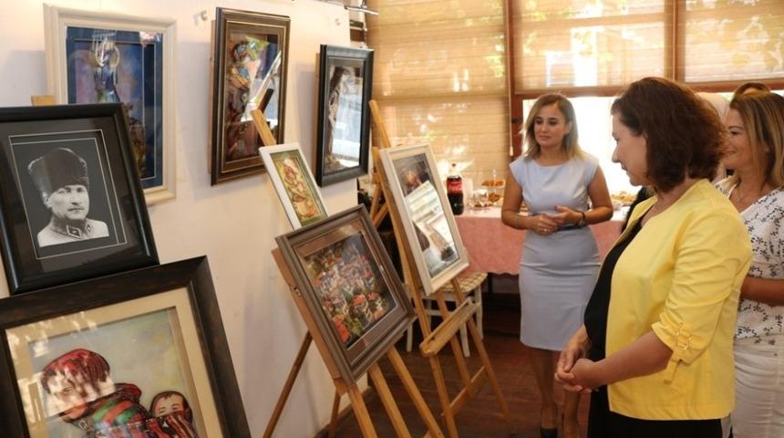 SAKEM kursiyerleri kişisel sergilerine devam ediyor