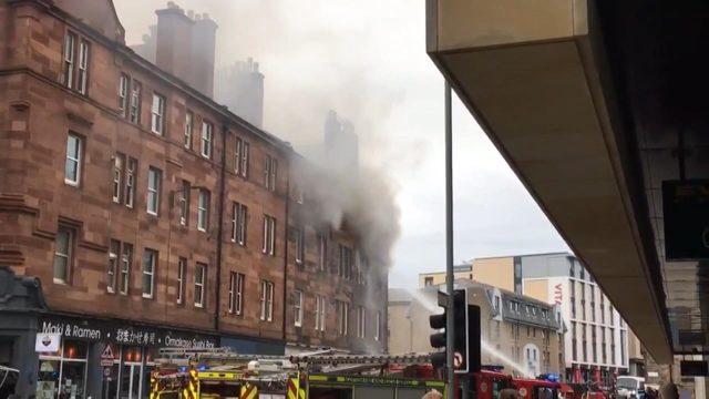 İskoçya’da gaz patlaması sonucu yangın