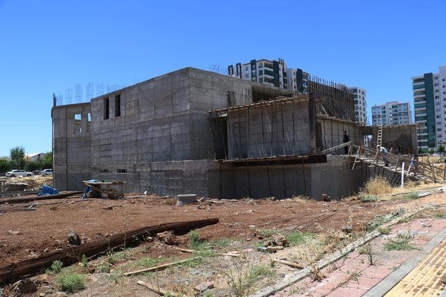 HDP'lilerin kaçak yapıya dönüştürdüğü 5 cami inşaat alanında değişiklik