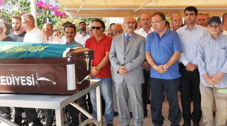 Kaymakam Türköz’ün babası toprağa verildi