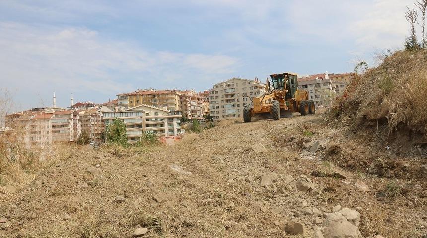 &Ccedil;ankaya&rsquo;da 686 bin metrekarelik boş alan temizlendi