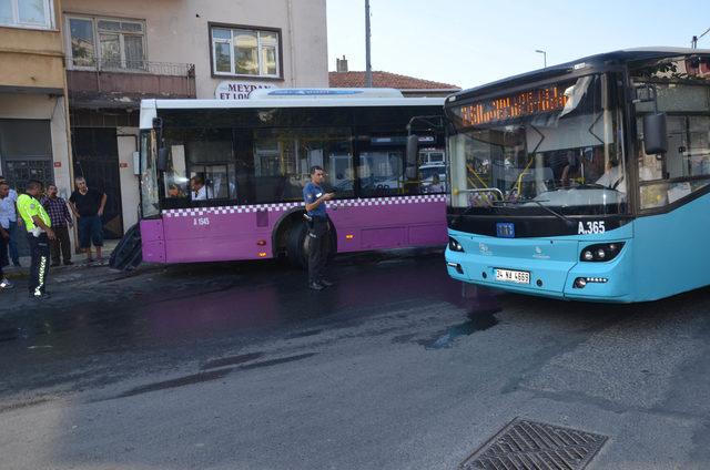 Avcılar'da İETT otobüsü 5 araca çarptı: 5 yaralı (1)