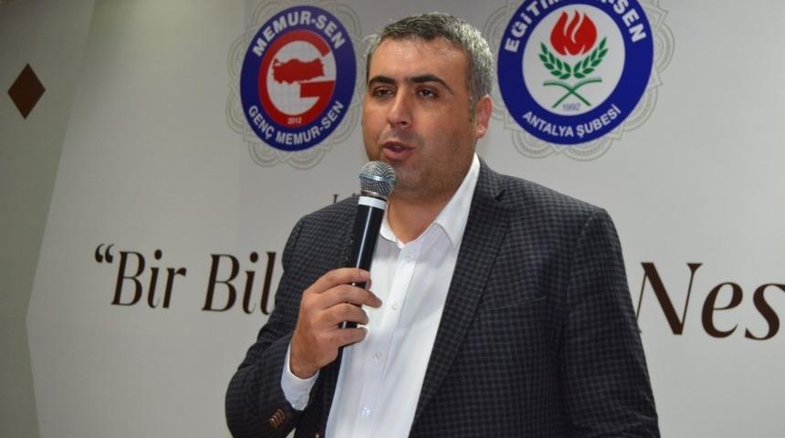 Eğitim Bir Sen&rsquo;den Bakanlığa &ccedil;ağrı:" Eğitimin sorunları &ccedil;&ouml;z&uuml;m bekliyor"
