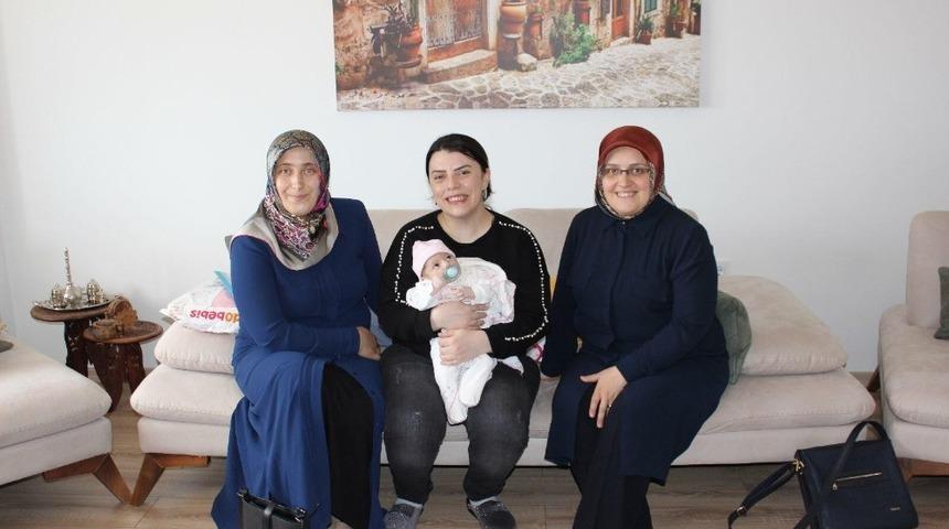 Aziziye&rsquo;de &lsquo;iyi ki doğdun&rsquo; projesi meyvelerini veriyor