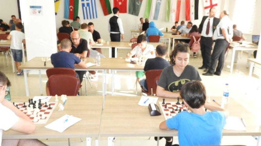 Uluslararası Satran&ccedil; Turnuvası başladı