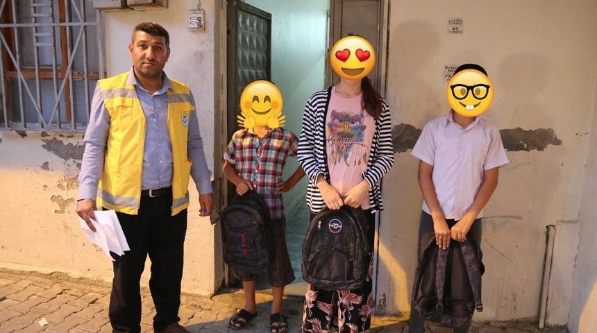 Haliliye&rsquo;de &ouml;ğrencilere kırtasiye yardımı