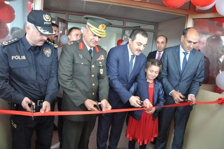 Kars’ta 65 bin öğrenci için zil çaldı G5