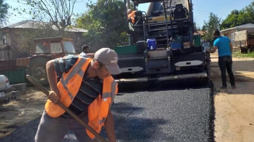 İzmit&rsquo;te k&ouml;y yolları yenileniyor