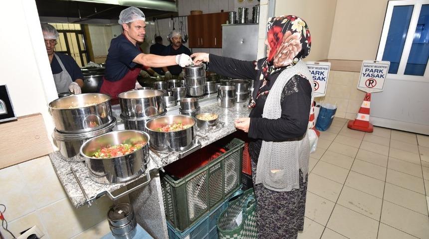 Karatay Belediyesinden 90 bin vatandaşa aşevi hizmeti
