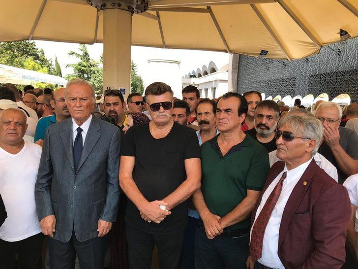 Yeşilçam'ın usta oyuncusu Süleyman Turan'a son veda G3