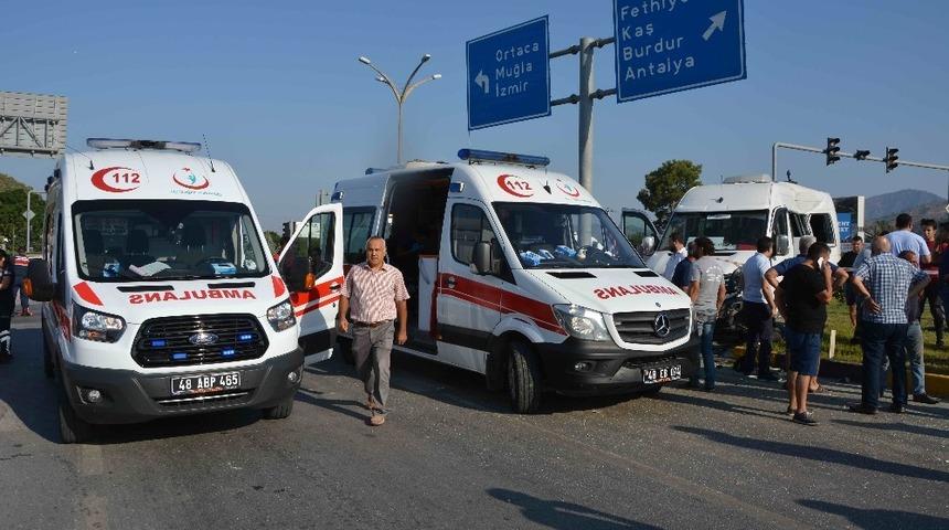 Dalaman&rsquo;daki kazada yaralanan 1 &ouml;ğrenci hayatını kaybetti