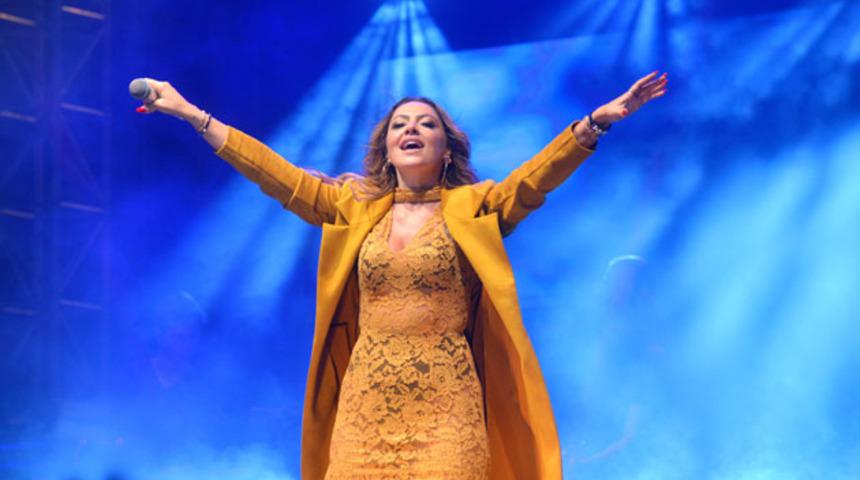 Balıkesirspor'un düzenlediği Hadise konseri ertelendi