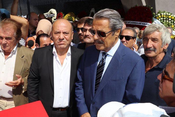 Yeşilçam'ın usta oyuncusu Süleyman Turan'a son veda G1