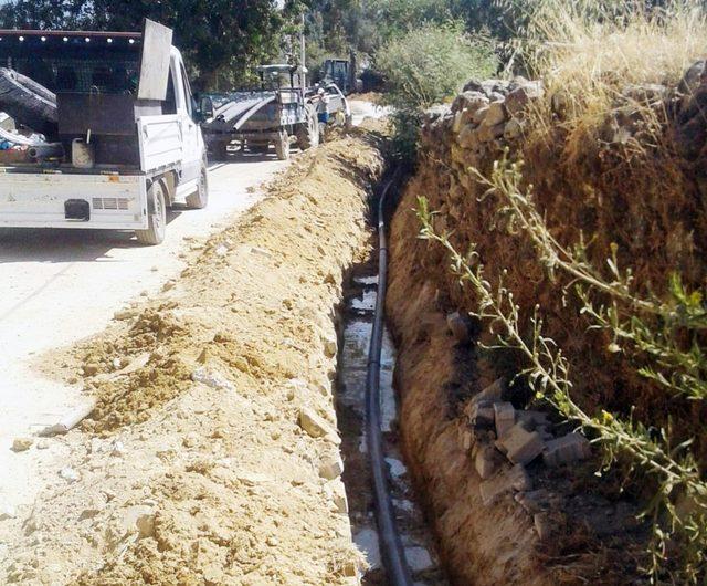 Kultak Mahallesi’nin İçme Suyu hatları yenileniyor