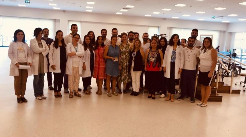 Şehir Hastanesi&rsquo;nde D&uuml;nya Fizyoterapistler G&uuml;n&uuml; kutlandı