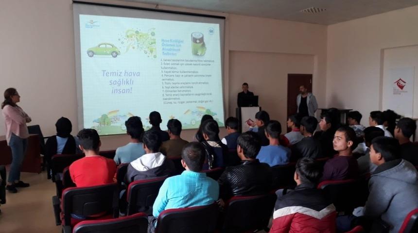 M&uuml;lteci &ccedil;ocuklara y&ouml;nelik &lsquo;Sıfır Atık Projesi&rsquo; semineri d&uuml;zenlendi