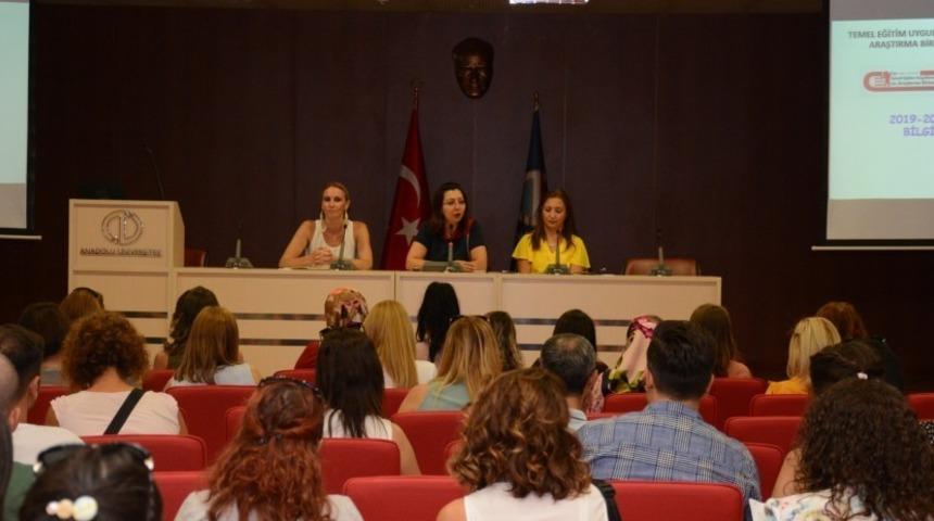 Kreş ve G&uuml;nd&uuml;z Bakımevi velileri bilgilendirme toplantısında buluştu