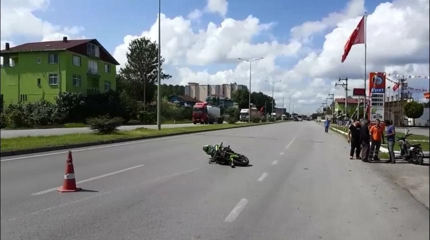 Terme&rsquo;de motosikletin &ccedil;arptığı yaya &ouml;ld&uuml;