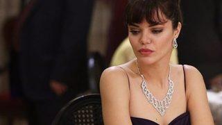 Hilal Altınbilek'in yaza veda pozuna beğeni yağdı