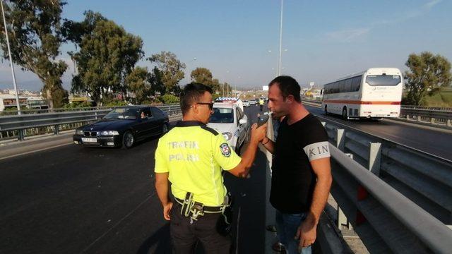 Kopmuş tekerle 100 metre gitti, diğer bariyere çarparak durabildi